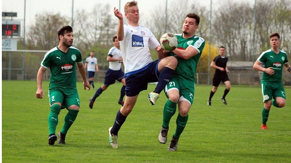 Florian Hilprecht (in weiß) wechselt aus der Oberliga nach Dölau.