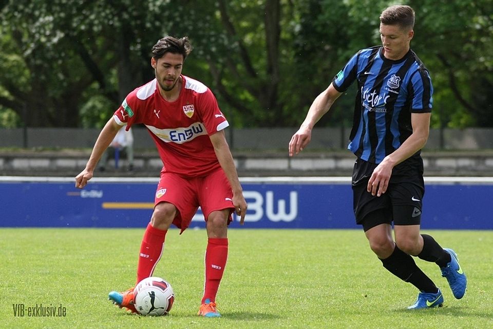 Ufuk Akyol und der VfB Stuttgart haben den erhofften Sieg zum Saisonabschluss verpasst. Gegen den 1. FC Saarbrücken setzte es eine 1:2-Heimniederlage. F: Lommel