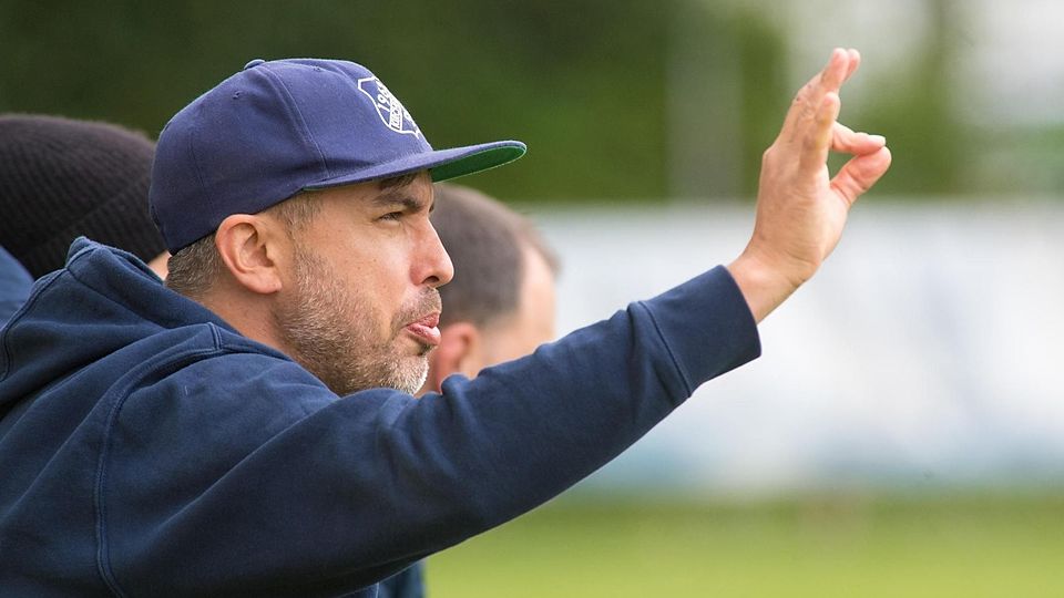 Steven Toy denkt darüber nach, die Startelf etwas umzubauen.
