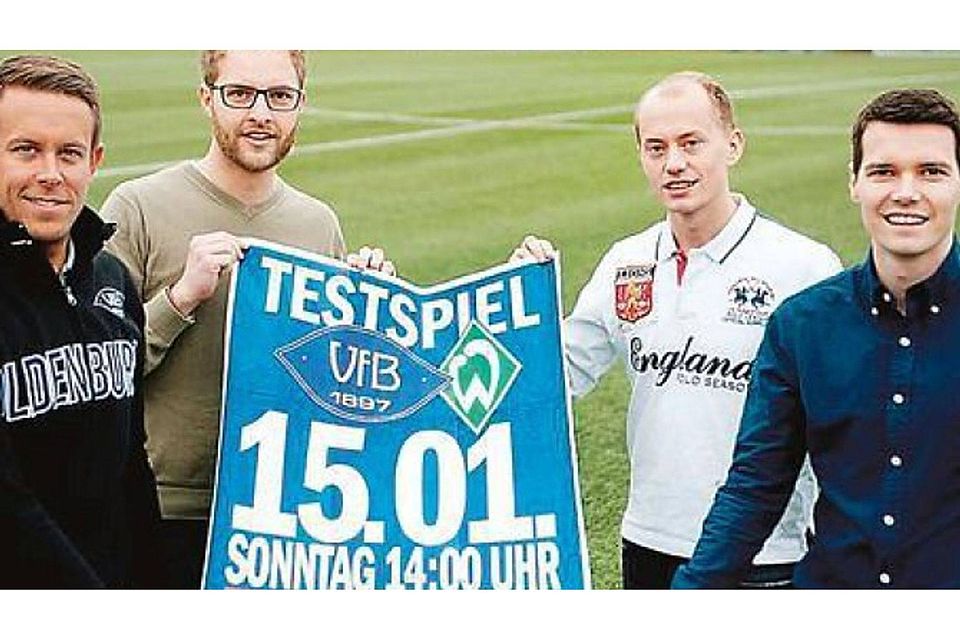 Freuen sich auf das Testspiel: (von links) Philipp Herrnberger und Frederic Klein vom VfB Oldenburg sowie Patrick Brandt und Thorsten Bohmann vom FC Rastede. VfB Oldenburg