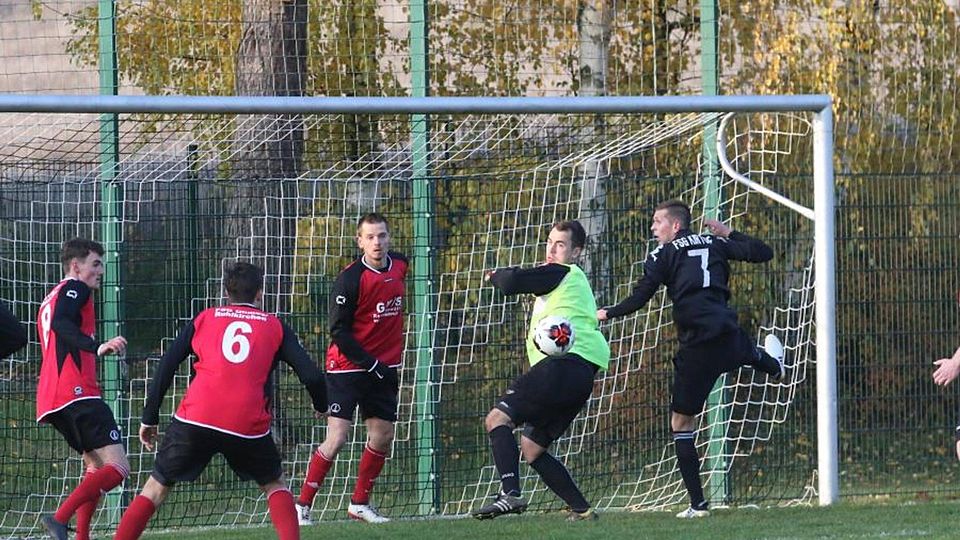 Das Lokal-Derby Ohmes/Ruhlkirchen gegen Kirtorf gibt es bereits am zweiten Spieltag der Fußball-Kreisliga A Alsfeld. 	Archivfoto: Raab