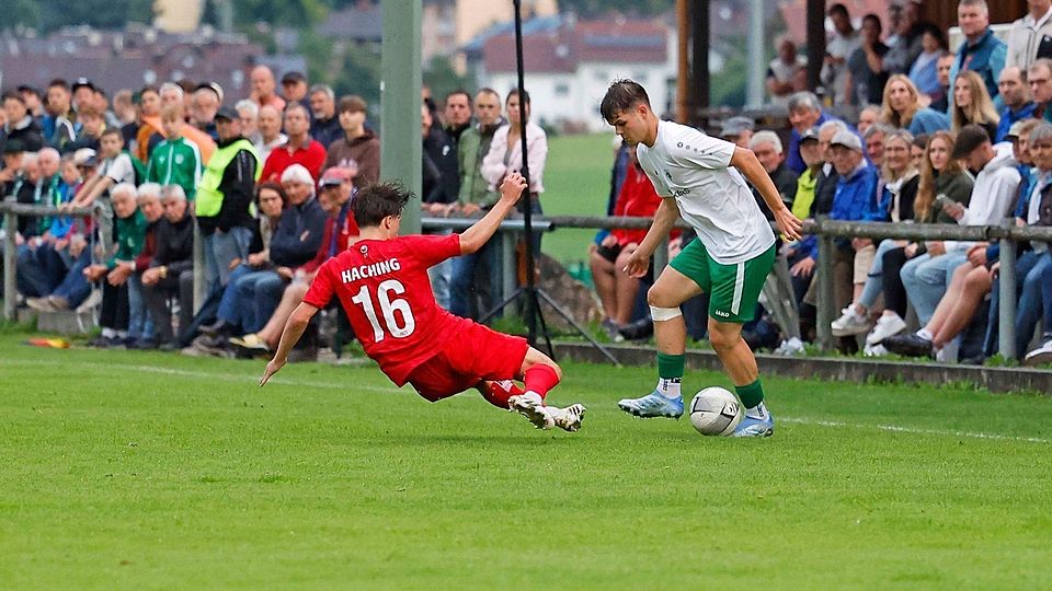 Die Unterhachinger Talente scheuen sich nicht vor harten Zweikämpfen