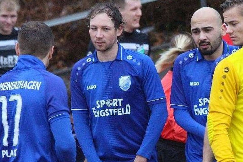 Mathieu Bengsch (Mitte) zieht es zum FC Iserlohn.