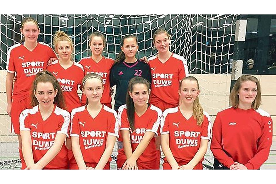 Scheiterten in der Gruppenphase des Futsal-Finalturniers: die B-Mädchen der  SG Friedrichsfehn/Petersfehn Privat