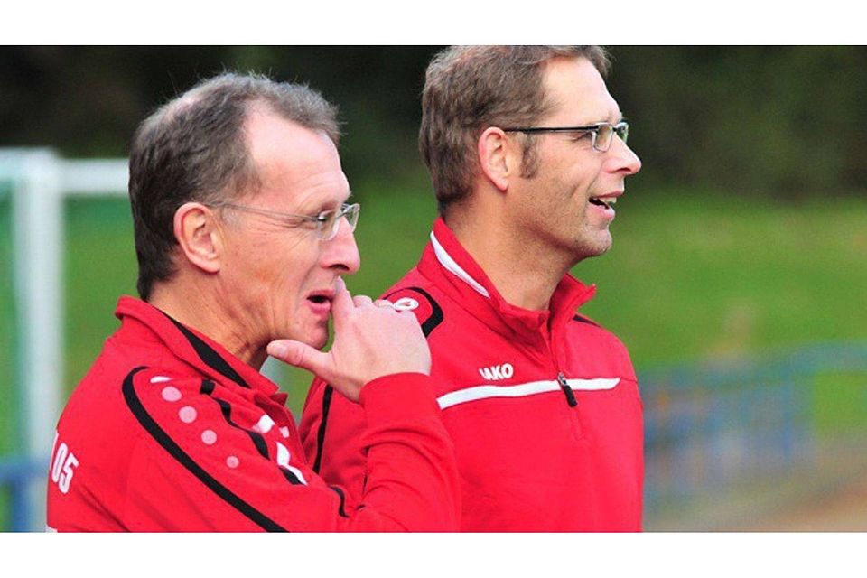 Heinz Vossen (r.) ist beim 1. FC Viersen derzeit noch Assistent von Willi Kehrberg (l.). Im Sommer übernimmt der 48-Jährige den SV Grefrath. F: Daniel Jungblut