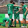 Der DJK Adler Union Frintrop ist durch den eigenen Kantersieg und den gleichzeitigen Patzer des SV Budberg auf Aufstiegskurs. 