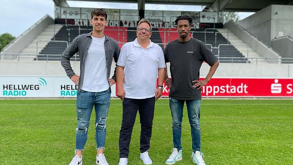 Luis Allmeroth (links) und Hakim Traoré (rechts) bleiben der Regionalliga erhalten.