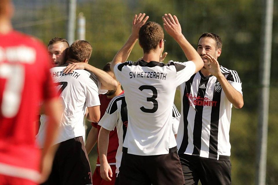 Nach dem sofortigen Wiederaufstieg der ersten Mannschaft in die A-Liga, freut sich nun auch die "Zwote" des SV Hetzerath über den Aufstieg in die Kreisliga B.