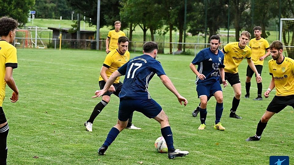 Bei den Sportfreunden Reinheim (gelb) läuft es bereits seit Monaten richtig gut