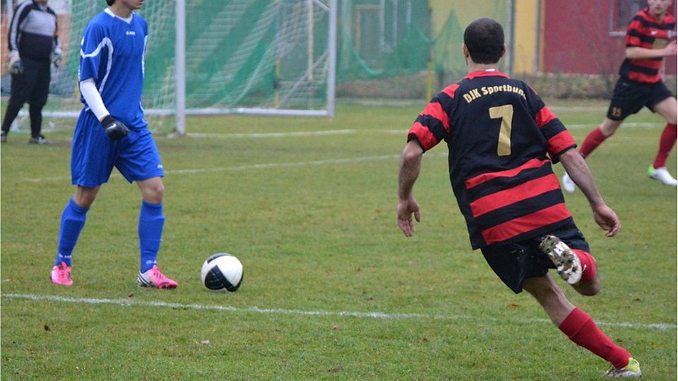 Nur 0:0 für den Sportbund (hier gegen VfB II) gegen Zeitlarn II. F: Markus Giesecke