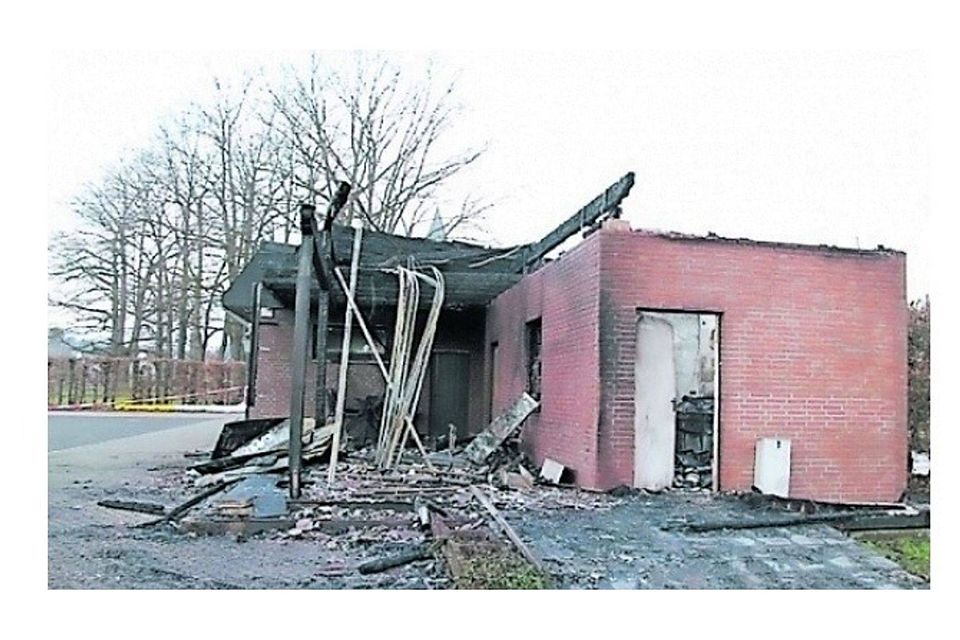 Teilweise zerstört: Am Sportheim in Vlatten ist in der Nacht zu Samstag ein Feuer ausgebrochen. FOTO: POLIZEI