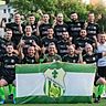 Größter Erfolg der Vereinsgeschichte: Die Akeure des SV Bosna 04 bejubeln den Aufstieg in der A-Liga.	Foto: SVB