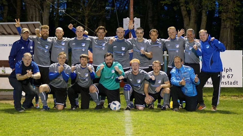 Im Kreispokalhalbfinale der Ü35 besiegt Blau-Weiss Markendorf zu Hause den FSV Union Fürstenwalde mit 3:2. Foto: ©Michel Rieckmann