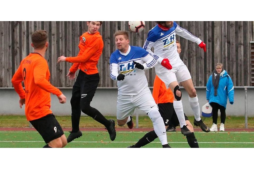 Der SV Hattendorf will am Sonntag zum Spiel in Burkhardsfelden wieder antreten. Mit welcher Elf der SVH dann aufläuft, steht aber noch in den Sternen. Archivfoto: Luca Raab 