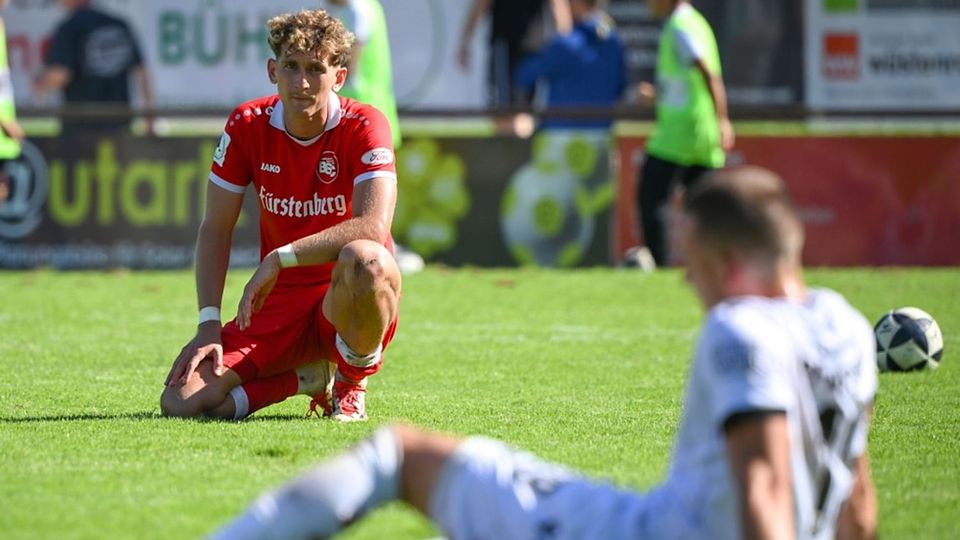 Blick ins Leere: Holger Bux und der Bahlinger SC sind in der bisherigen Regionalliga-Saison (zu) oft in die Knie gegangen. 