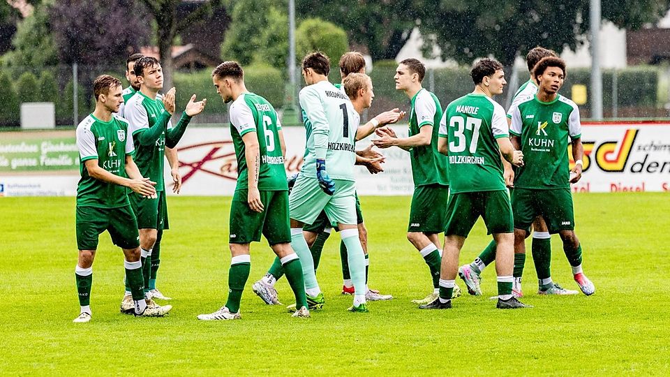 Fußball Bezirksliga - TuS Holzkirchen - VfB Forstinning
