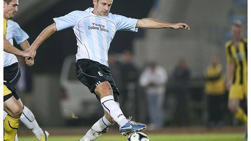 Marcin Zukowski (hier noch im Trikot des Landesligisten FV Biberach) betreut in der nächsten Saison den FC Mittelbiberach als Spielertrainer in der Kreisliga B II. Volker Strohmaier