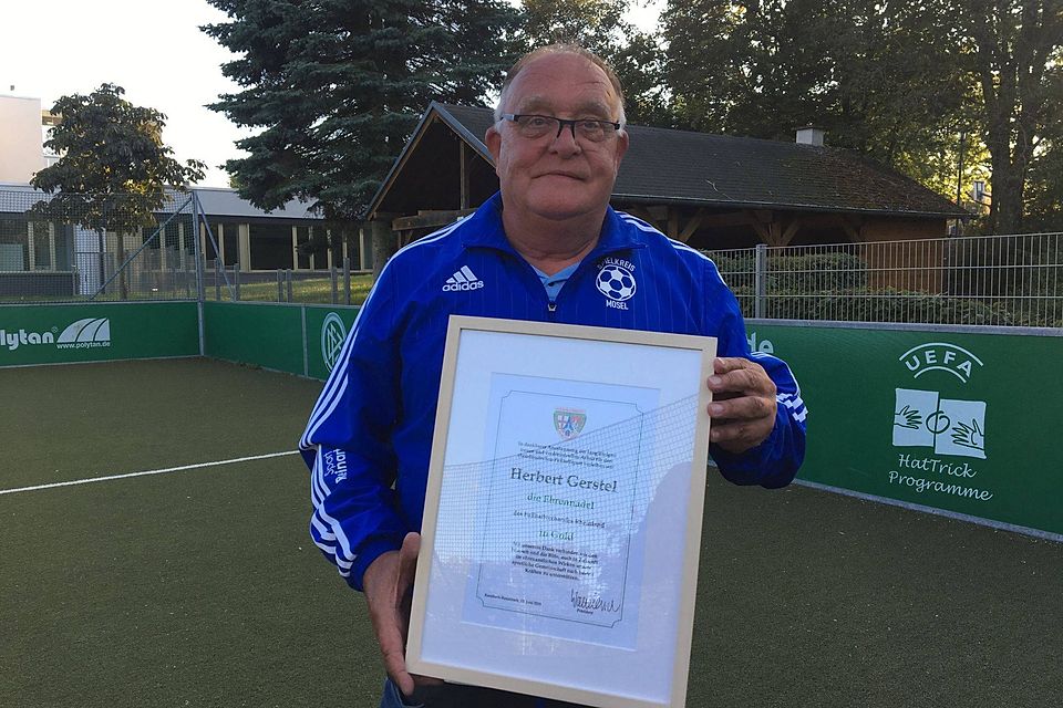 Für sein vielfältiges Engagement - unter anderem rund um den Bau des Minispielfeldes in Thalfang - erhielt Herbert Gerstel im Juni die Goldene Ehrennadel des Fußballverbands. 