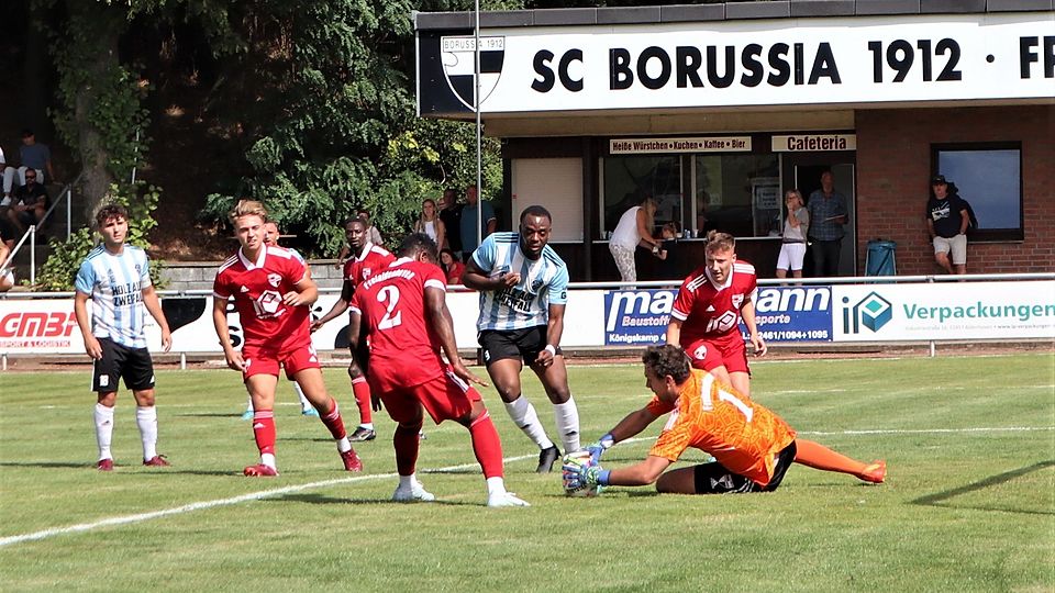 Intensives Spiel: Der VfL Vichttal startet mit einem 0:0 bei Borussia Freialdenhoven in die Saison. Am Sonntag kommt Aufsteiger Königsdorf.