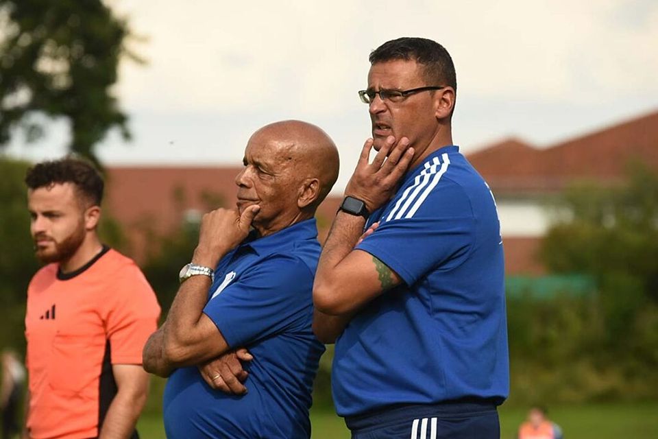 Das Jevenstedter Trainerduo Bill Chaffe (li.) und Jilani Ben Mahmoud (Jevenstedt).