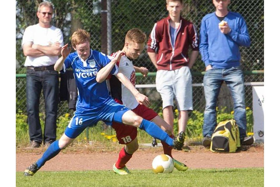Spannendes Duell im Halbfinale der vergangenen Saison: GMHütte gegen Kickers Emden. Foto:Hehmann/Archiv