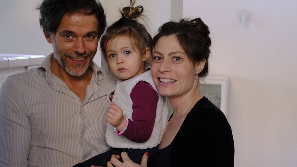 Jan Herdrich mit seiner Lebensgefährtin Steffi und der gemeinsamen Tochter Pauline 