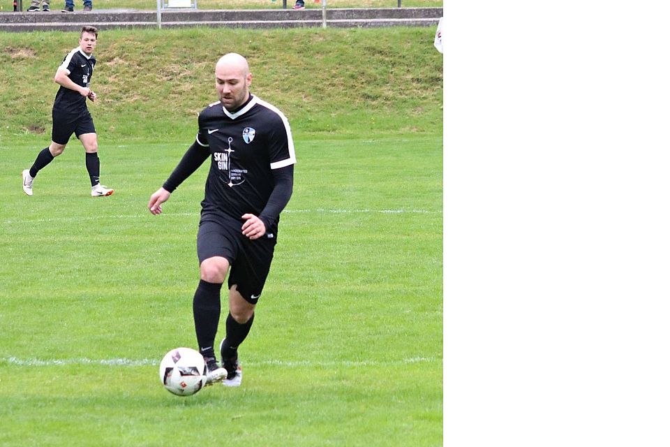 Sascha Müller übernimmt Führung in der Torschützenliste.