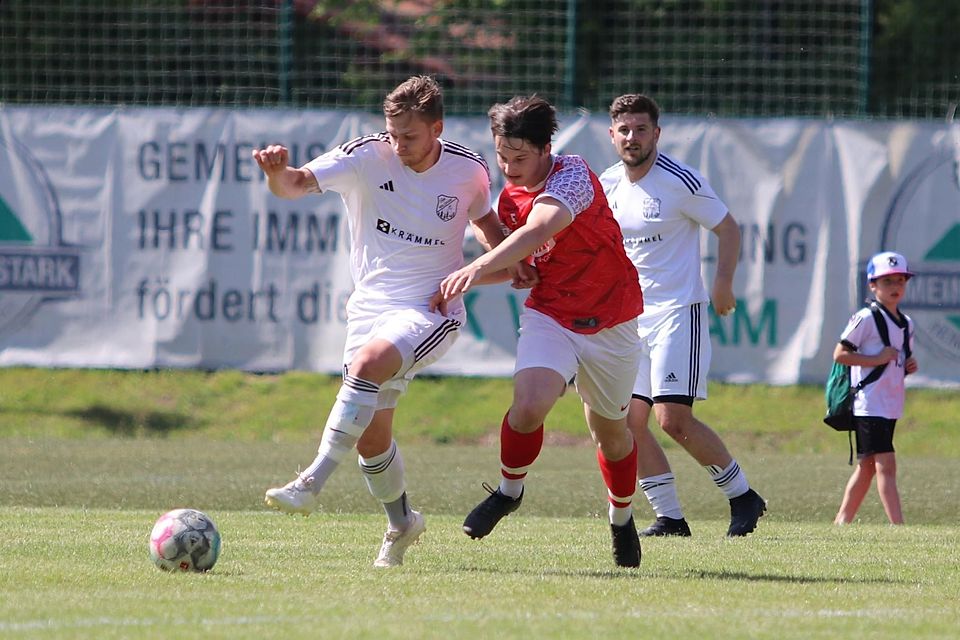 Verletzung auskuriert: Torjäger Luca Faganello (li.) steht den Waldramern im Heimspiel gegen den MTV Berg wieder zur Verfügung.
