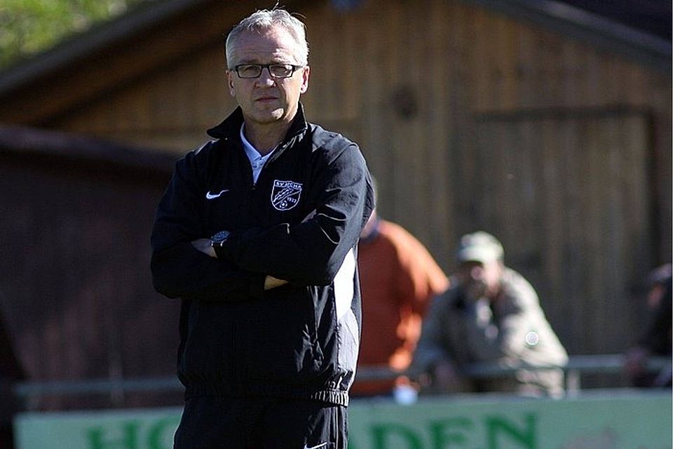 Josef Fischl tritt beim Bezirksligisten SV Aicha v.W. zurück. F: Wagner