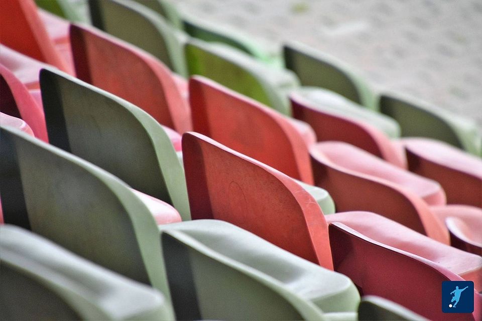Wer im Mai nicht aufpasst, sitzt unfreiwillig bis Saisonende auf der Tribüne. 