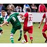 Während der TSV Natternberg (grüne Trikots) künftig in der Kreisliga ran darf, muss der FC Gottfrieding weiter in der Kreisklasse ran F: Becherer