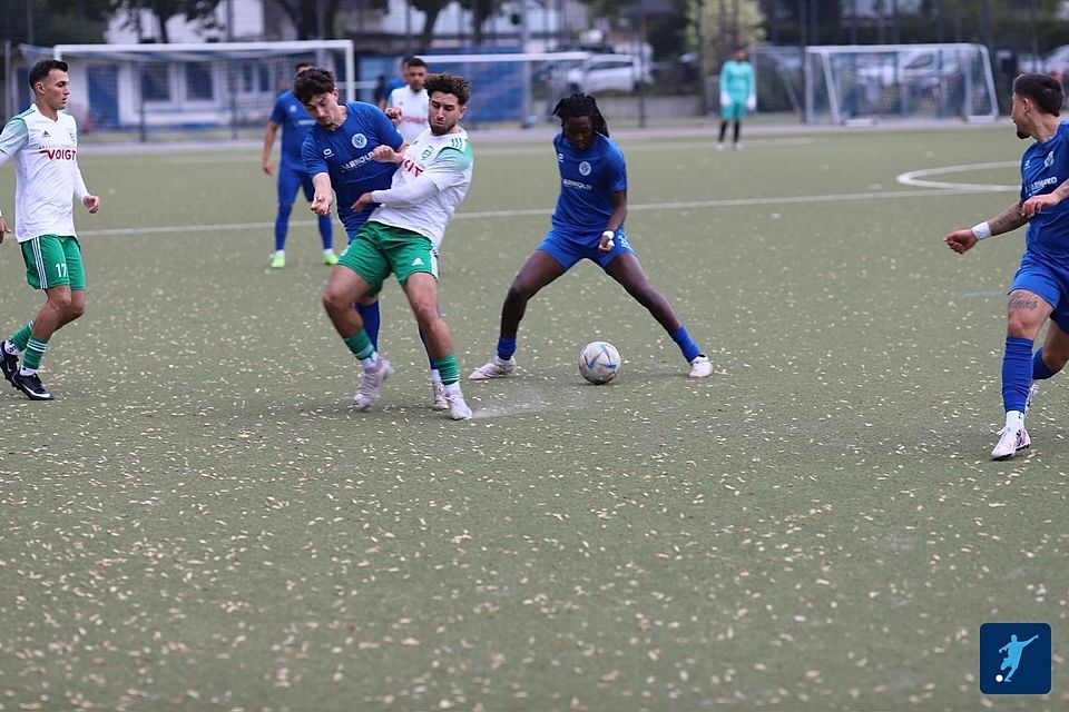 Pesch muss sich Merten geschlagen geben. 