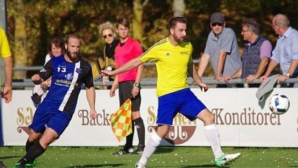 Michael Beer und der VfB Bach gewannen gegen Thalmassing mit 3:1. Foto: lst