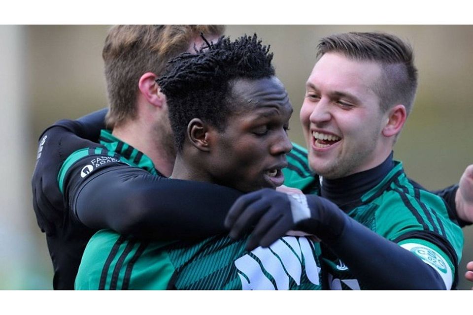 Torschütze Kabiru Mohammed nach dem goldenen Treffer. Foto: Dirk Freund