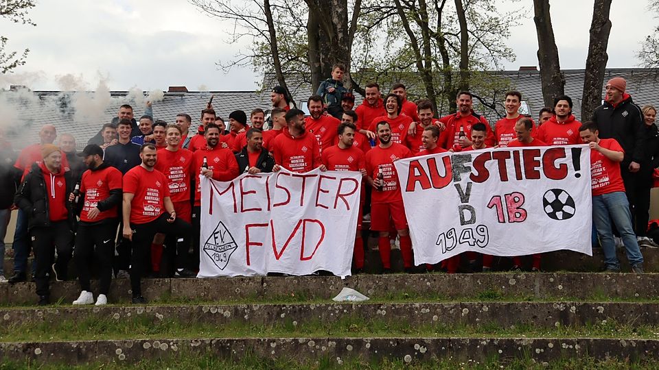 Die Zweite des FV Delkenheim krönte sich souverän zum Meister der C-Liga.