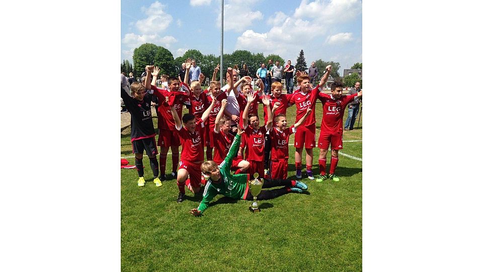 An Fronleichnam ging die D-Jugend der Giesenkirchener als Sieger vom Platz.   Foto: DJK/VfL Giesenkirchen