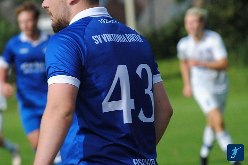 Hält die Liga: Viktoria Birten. Hält die Liga: Viktoria Birten.