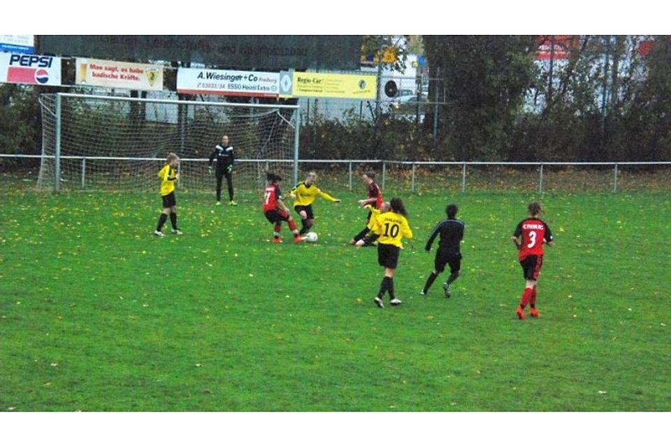 In Freiburg gab es für die B-Juniorinnen des TSV Crailsheim eine bittere Niederlage in der Nachspielzeit. Foto: Verein