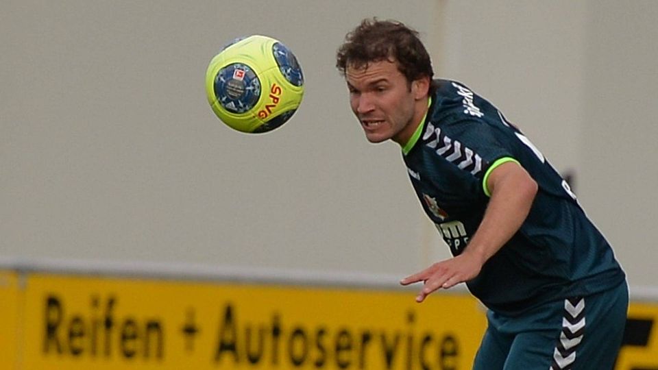 Lukas Reif ist nach seinem Brasilien-Aufenthalt wieder bei der SpVgg Hankofen-Hailing am Ball. F: Hofer