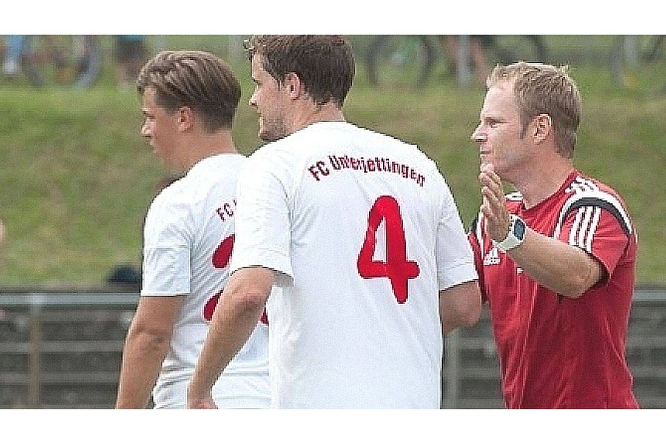 Markus König (rechts): Der FCU-Trainer ist mit der derzeitigen Form seines Teams sehr zufrieden Foto (Archiv): Schmidt