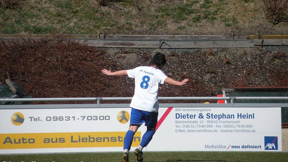Der ZV Thierstein sichert sich dank des gewonnenen direkten Vergleichs den Aufstiegsrelegationsplatz vor dem FC Steinbach-Dürrenwaid F: Sebastian Kastner