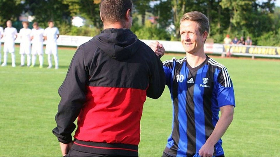 Andreas Gschaider (re.) wird sein Traineramt beim TSV Velden im Sommer zur Verfügung stellen, bleibt dem Verein aber als Sportlicher Leiter erhalten. F: Simbeck