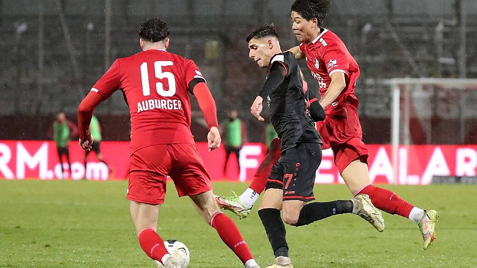 Auf Augenhöhe mit dem Spitzenteam: Türkgücü München spielt 1:1 gegen die Würzburger Kickers.