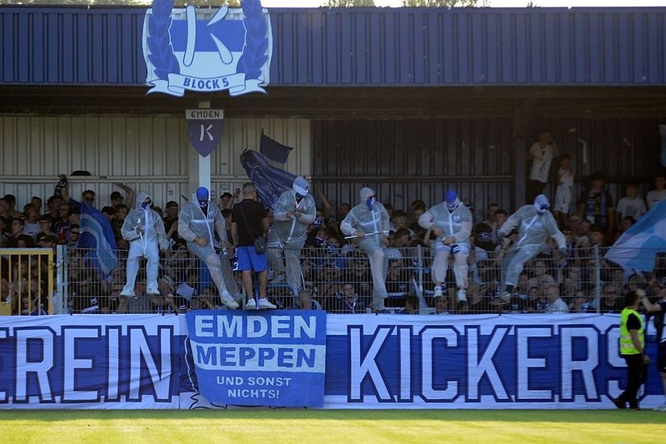 Kickers Emden gegen den SV Meppen, da war Zündstoff drin - und 6.200 Zuschauer waren dabei.