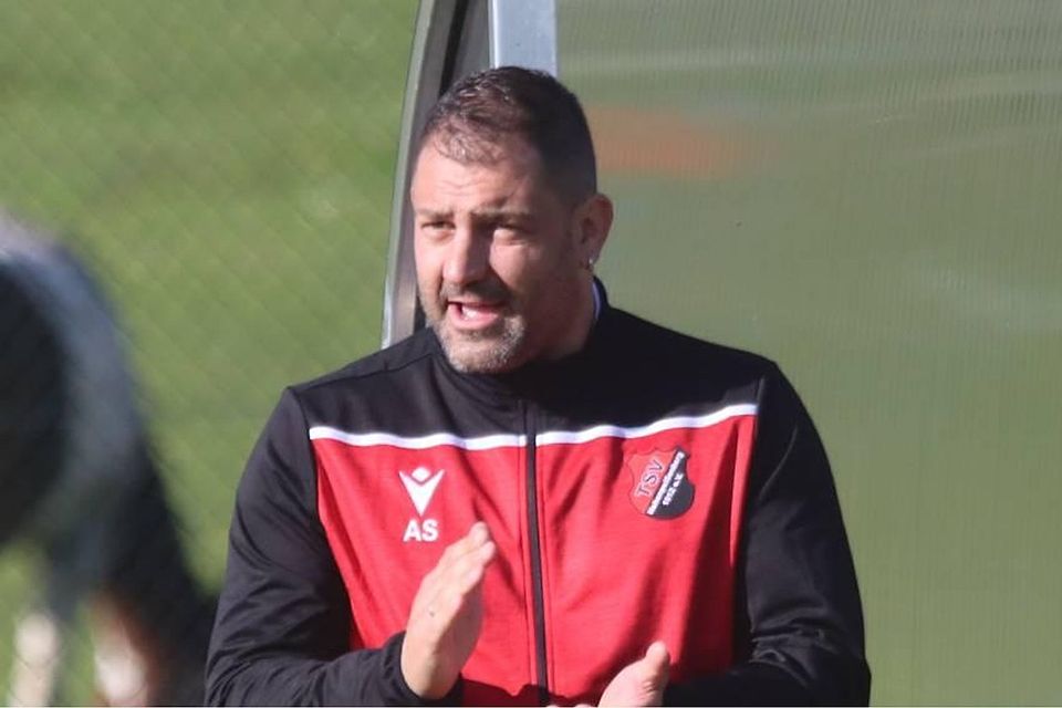 Alex Sanktjohanser, Trainer des Fußball-Kreisklassisten TSV Hohenpeißenberg.