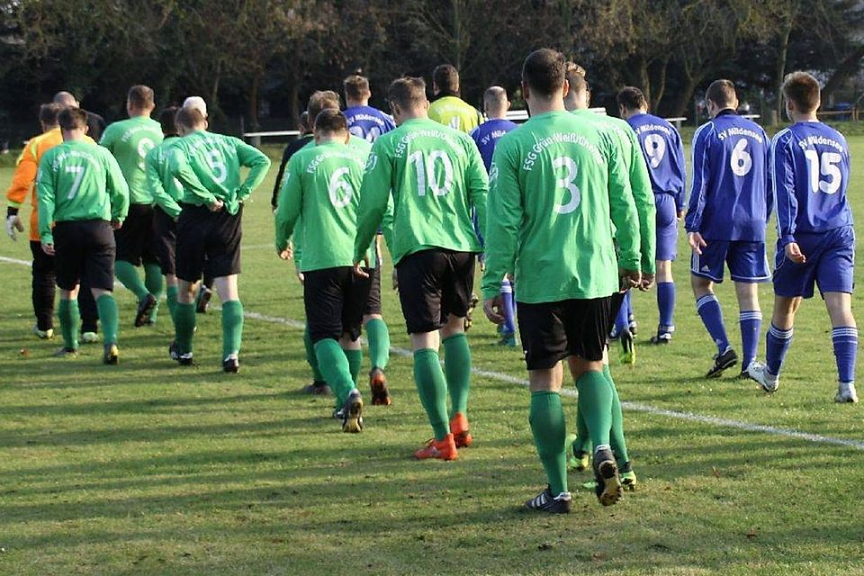 Zwei Jahre lange bildete der SV Chemie Rodleben eine Spielgemeinschaft mit der SG Grün-Weiß Dessau. Zwei Jahre lange bildete der SV Chemie Rodleben eine Spielgemeinschaft mit der SG Grün-Weiß Dessau.