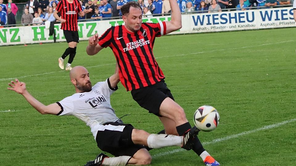 Wollen den Schwung aus der Relegation mitnehmen: Die Nandlstädter Fußballer um Felix Betz (l.) sicherten sich Anfang Juni mit einem 5:0 über Marzling das Ticket für eine weitere Saison in der Kreisliga. Jetzt geht es gegen Allershausen wieder um Punkte.