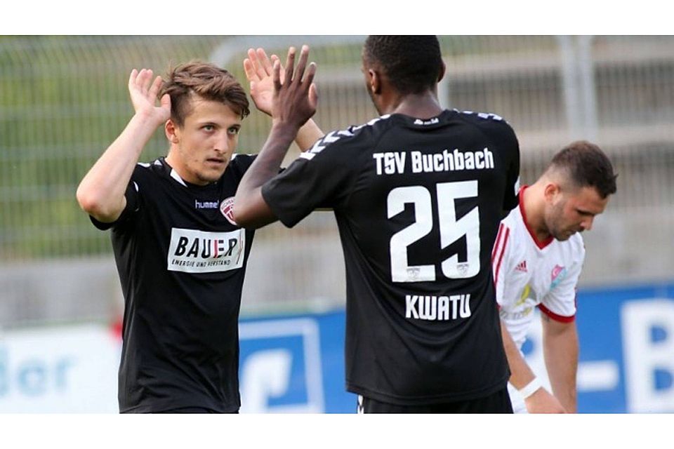 Mit 2:1 setzte sich der TSV Buchbach gegen Türkgücü Ataspor München durch. F: Buchholz