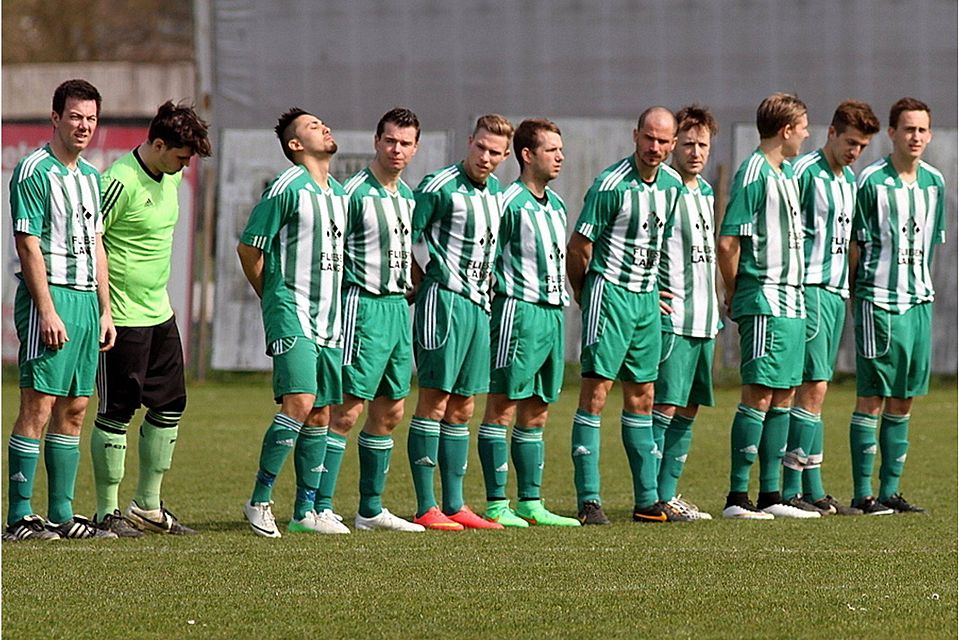 Die Kicker des FC Vilshofen hadern schon seit längerer Zeit mit bestimmten Schiedsrichterentscheidungen   Foto:Enzesberger