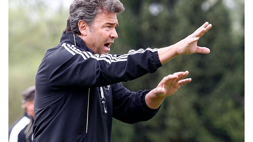 Michael Glowartky ist nicht mehr Trainer beim SV Kirchahorn  Foto: Peter Kolb